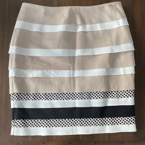 New White House Black Market WHBM tiered lined linen skirt stripes